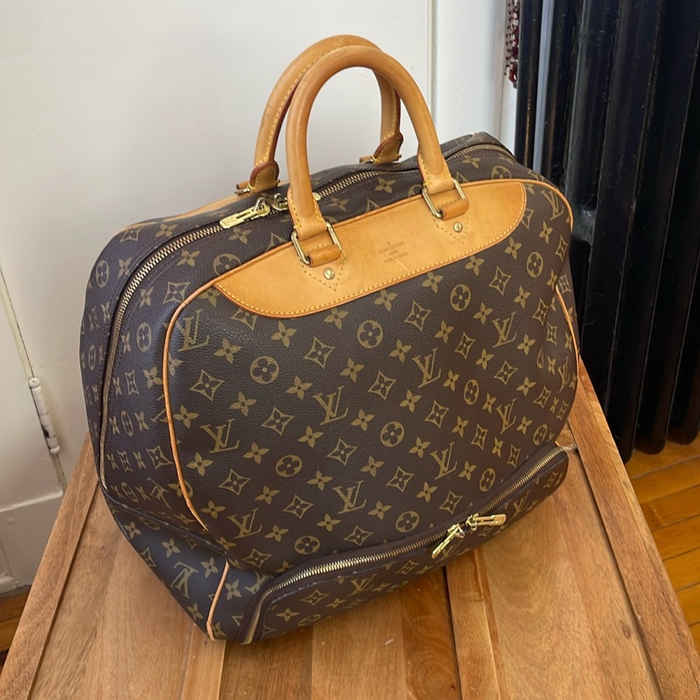 Louis Vuitton Evasion Boston Travel Bag.